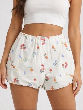Wayf Cotton Bubble Shorts Sage Floral Size M NEW